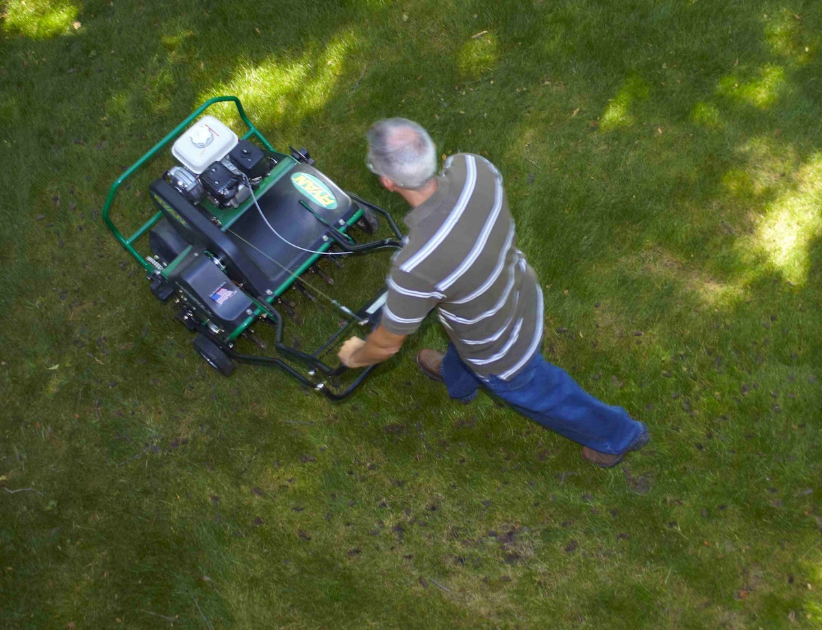 B and online q lawn aerator