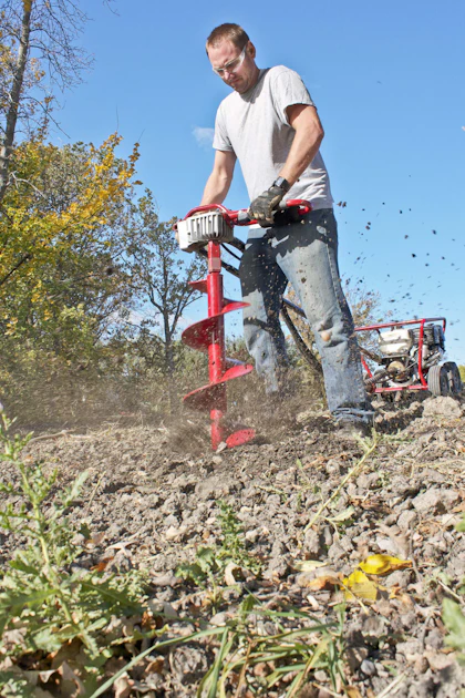 Digging Expert Safe digging practices | Total Landscape Care