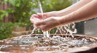 nw_bevande_water_friendly_co_42-22959403