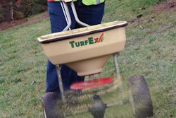 TurfEx_broadcast_push_spreader