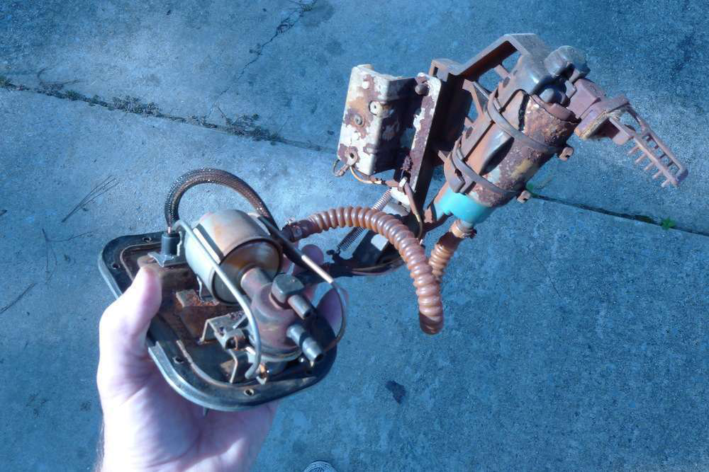 0722-ethanol-harley-fuel-pump