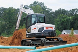 E85_Trenching_at_Construction_Site-199792-121093-hr