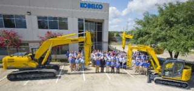 Pictured from left to right are Ron Hargrave, Vice President Marketing & Sales of KOBELCO USA, Jerry Davis, Houston City Council Member, Katsuhiko “Pete” Morita, President & CEO of KOBELCO USA, Jun Fujioka President & CEO of Kobelco Construction Machinery Co., Ltd., Yuzuru Ieki Director & Executive Vice President, Managing Director, Sales & Marketing Division Kobelco Construction Machinery Co.