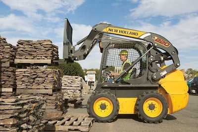 New Holland’s L220 skid steer meets Tier 4 standards with a diesel oxidation catalyst (DOC), instead of using a diesel particulate filter (DPF).