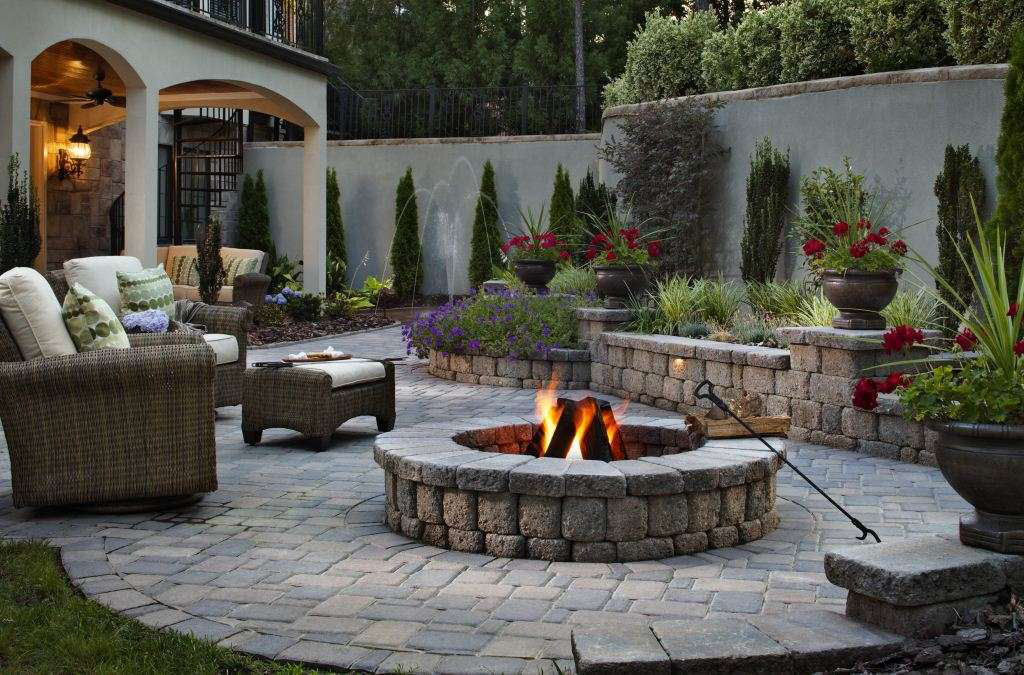 Belgard2012_ADMS_Cambridge_CountryManor_001