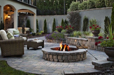 Belgard2012_ADMS_Cambridge_CountryManor_001
