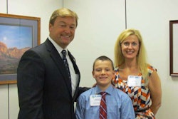 Joy Diaz of Land Care of Nevada and her son Joshua with Senator Dean Heller (R-NV).