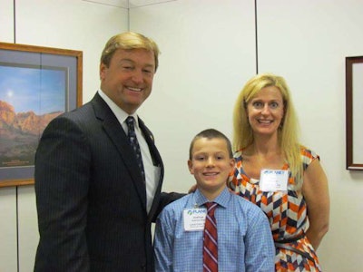 Joy Diaz of Land Care of Nevada and her son Joshua with Senator Dean Heller (R-NV).
