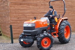 L4100 Kubota Tractor