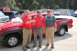 Region 1 (From left to right): ValleyCrest Golf Course Maintenance President Greg Pieschala, ValleyCrest Golf Course Maintenance Equipment Operator and and Region 1 Truck Winner Carlos Bolainez, and ValleyCrest Landscape Development Chief Executive Officer Andy Mandell.