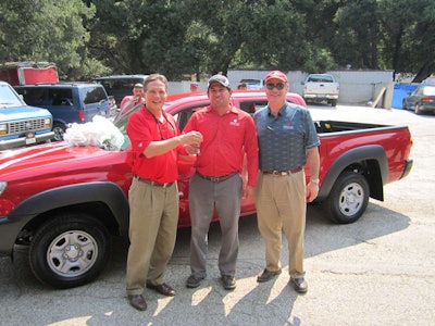Region 1 (From left to right): ValleyCrest Golf Course Maintenance President Greg Pieschala, ValleyCrest Golf Course Maintenance Equipment Operator and and Region 1 Truck Winner Carlos Bolainez, and ValleyCrest Landscape Development Chief Executive Officer Andy Mandell.