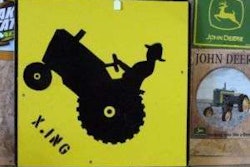 Photo: TracktheTractor.com