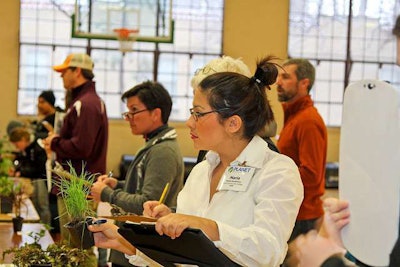 13388187644_9cef85da1a_z