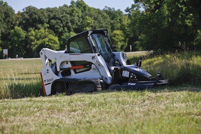 T750 With Brushcat Clearing Brush 202556 124124 Hr