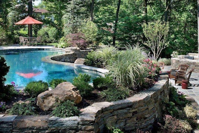 Photo: Peter Rymwid/Landscape Techniques