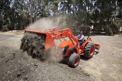 0713 Mx5200 Loader 7909 2 1