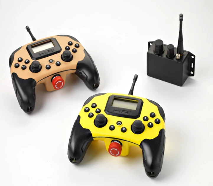 Tree Commander Remote Want to Operate Your Skid Steer with a Remote Control? | Total ...