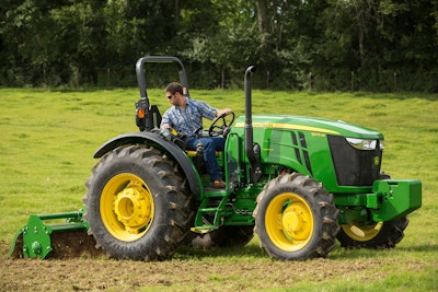 5075 M Tractor Large