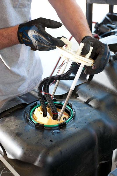 Step 6 Oem Sending Unit: Switch The Stock Float With The One Provided By Transfer Flow