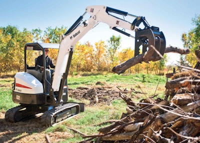 Bobcat E32 with grapple