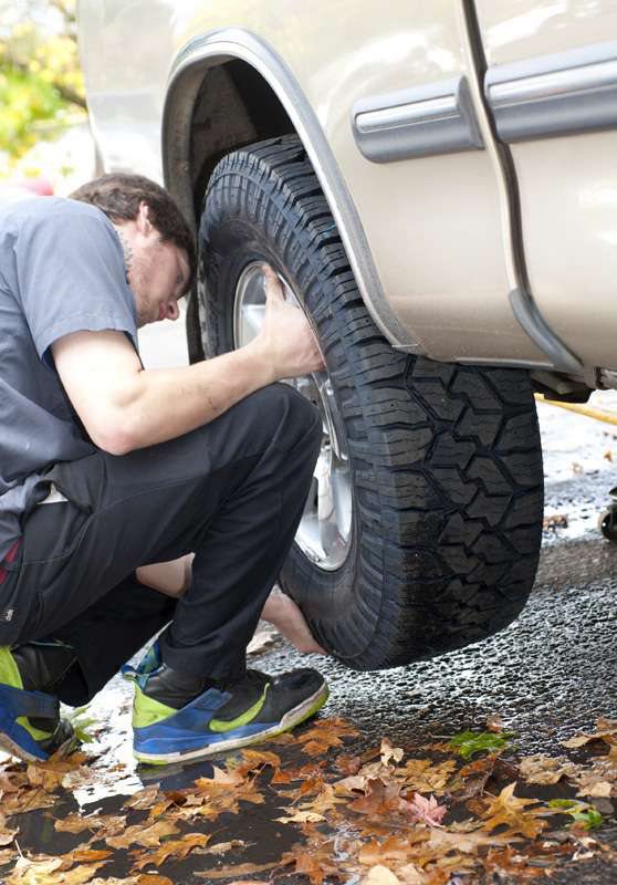 bwsfalltirechange_bs20734_45