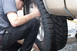 bwsfalltirechange_bs20734_45