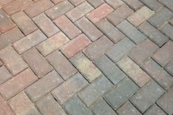 You can create a running bond, 90-degree herringbone, basket weave and modified basket weave patterns with Old York pavers.