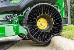 Tweel In Use 5