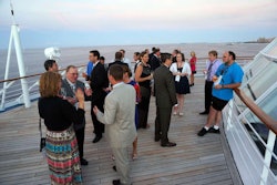 15580757597 049f5b3473 B