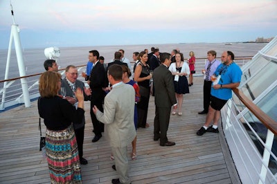 15580757597 049f5b3473 B