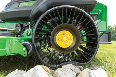 Tweel Z993 In Use