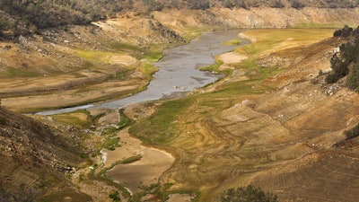Pine Flat Reservoir (Fresno County, California) on Oct. 14. It’s depleted to about 10% capacity. Photo: Allen J. Schaben / Los Angeles Times