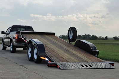 LT1020_2013-Tilted_EmptyGround