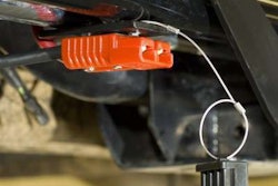 QD-Connector-Smith-400x346