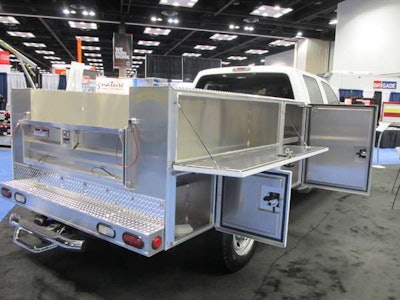 Truckcraft Lancer 301