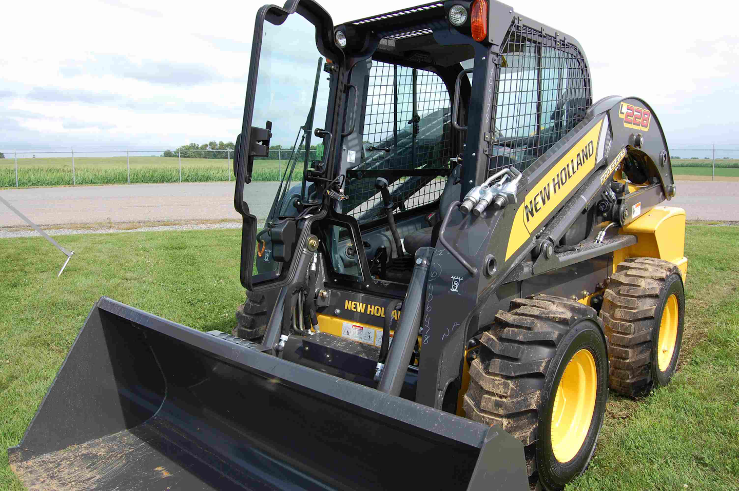 New Holland touts upgrades to backhoe, skidsteer lines Total