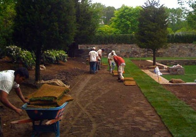 The H-2B visas allow foreigners to work temporary nonagricultural jobs. Photo: landscapedetailsinc.com