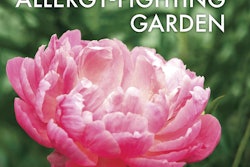 This book shows how to avoid plants that trigger allergies and to create a garden that traps pollen and cleaning the air. Photo: Amazon.com