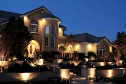 chip-n-dales-custom-landscaping_16451687852_o