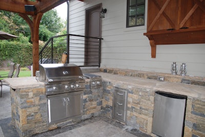 The demand for outdoor cooking areas remains strong, Butchko says. About 75 percent of the work handled by Tom’s Outdoor Living is design/build. Photo: Lauren Heartsill Dowdle