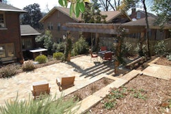 John-Russell-outdoor-living-area