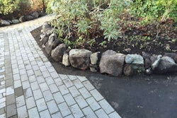 rock-garden-and-paver-pathway