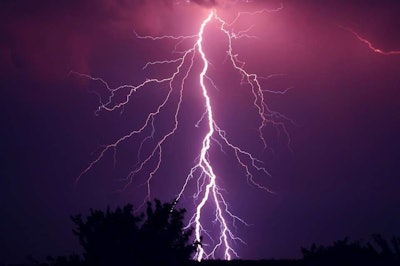 About 100 bolts of lightning strike the Earth’s surface every second. Photo: Pixabay