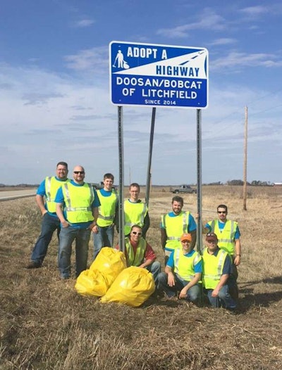 Doosan and Bobcat Co. employees in Litchfield, Minnesota, helped with a highway cleanup project. Photo: Bobcat