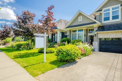 front-yard-curb-appeal