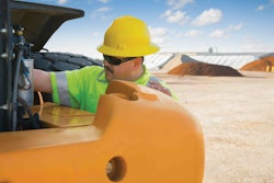 Called “Systemgard,” the kits evaluate fluid condition, component wear and contamination. Photo: Case Construction Equipment