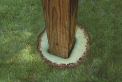 The position of the post may be adjusted for up to 10 seconds after the material has been poured into the hole. Photo: Sika