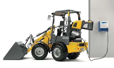 The Wacker Neuson WL20e wheel loader reaches a tipping load up to nearly 3,000 pounds. Photo: Wacker Neuson