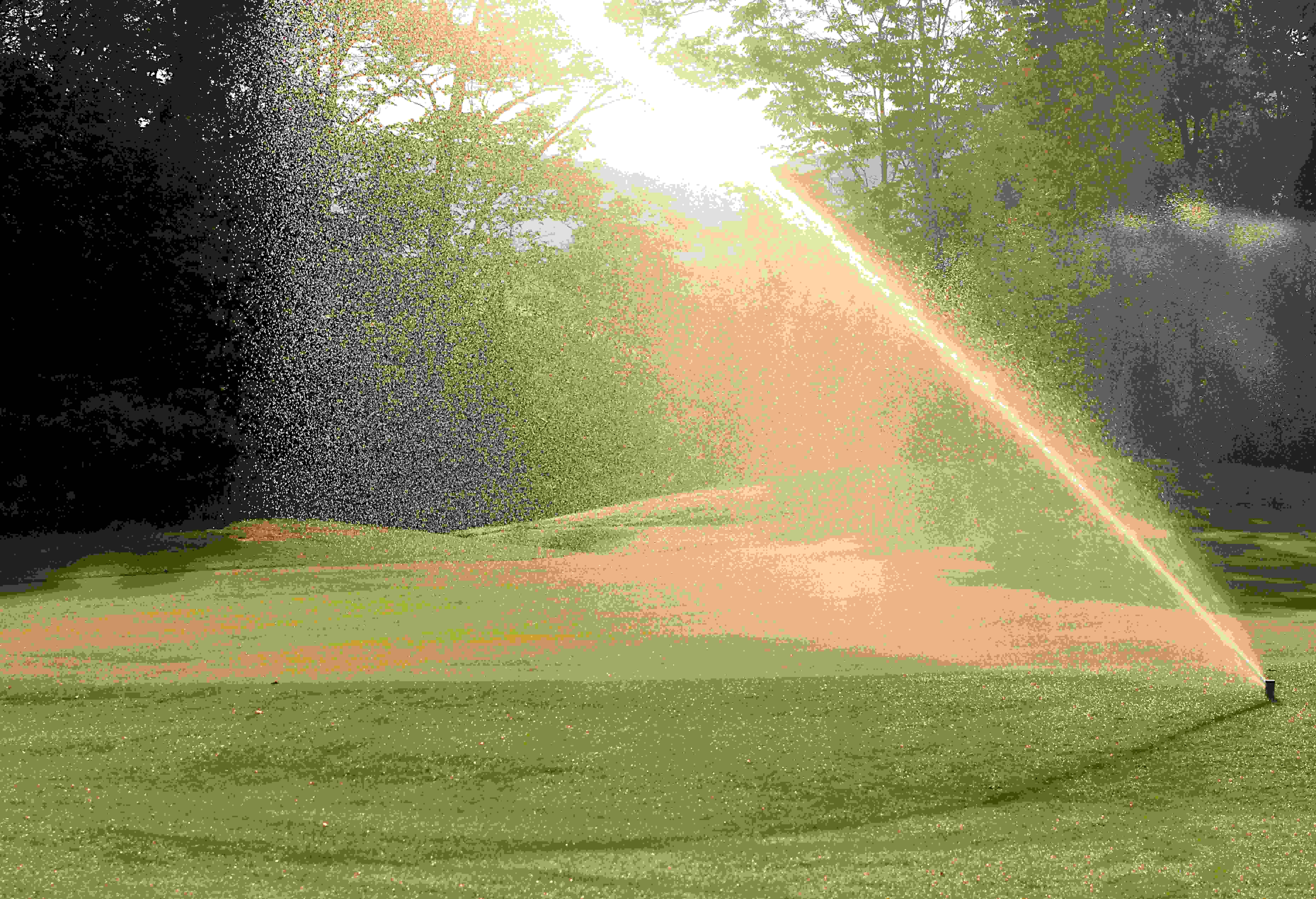golf-course-sprinkler