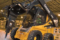 John Deere’s 318E, a 63-horsepower machine, is Tier 4 Final.